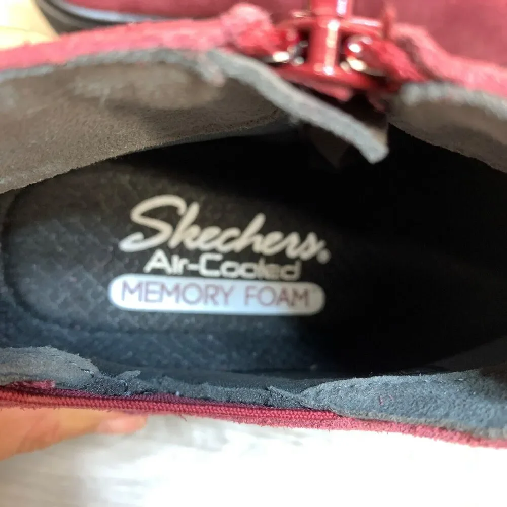 Skechers Parallel‎ Ditto  Burgundy Size 6 Wedge Bootie Suede Comfort Cushioned